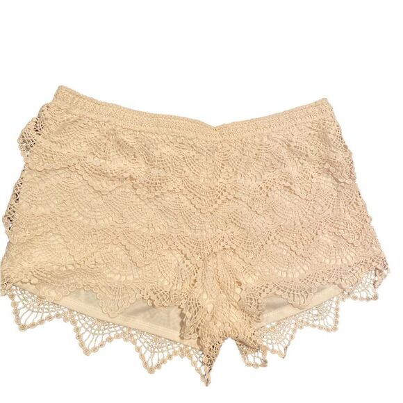 Jolt Lace Off White Shorts Size XL - Picture 1 of 10